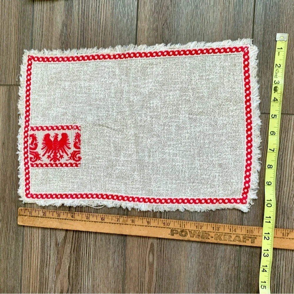 Place mats & napkins